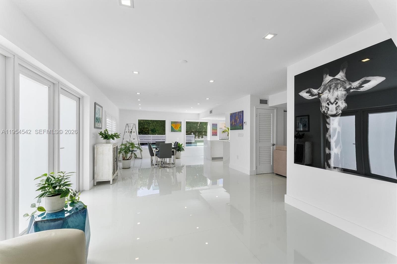 1903 Bay Dr photo 8