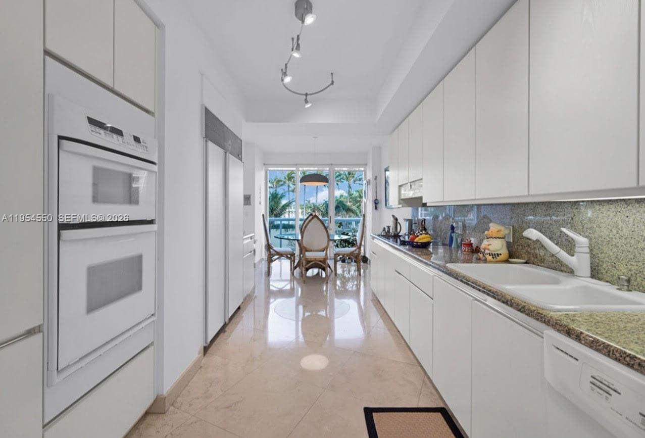 9601 Collins Ave 403 photo 21
