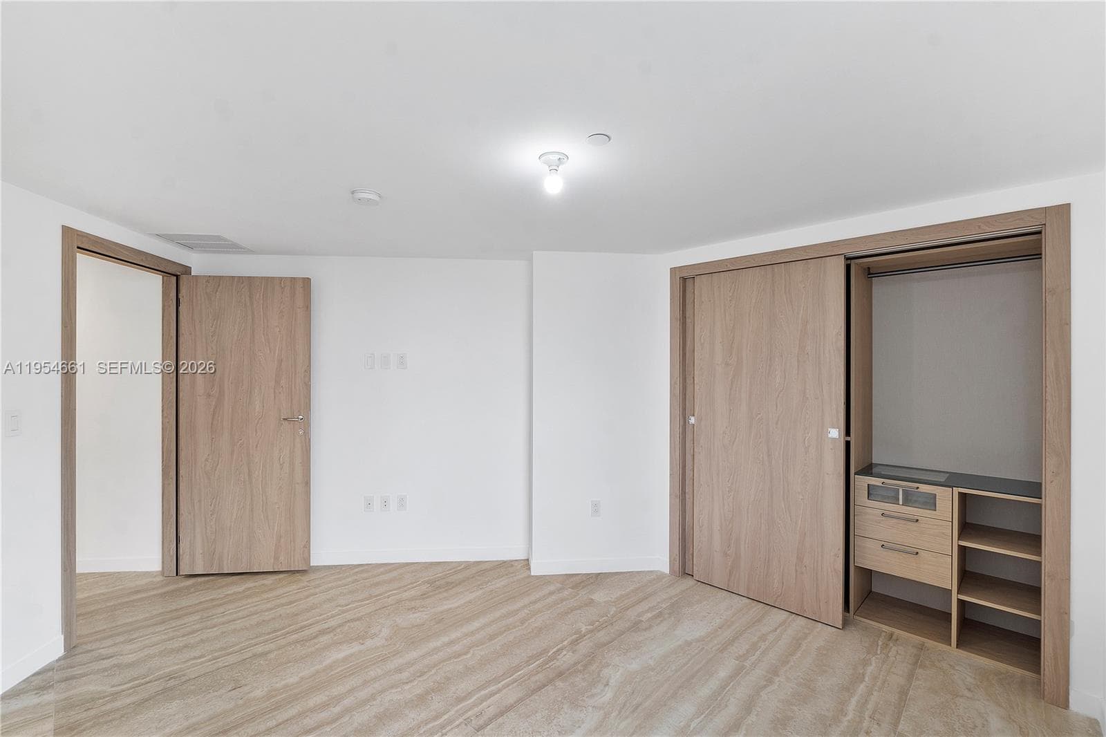 1135 103rd St #401 photo 15