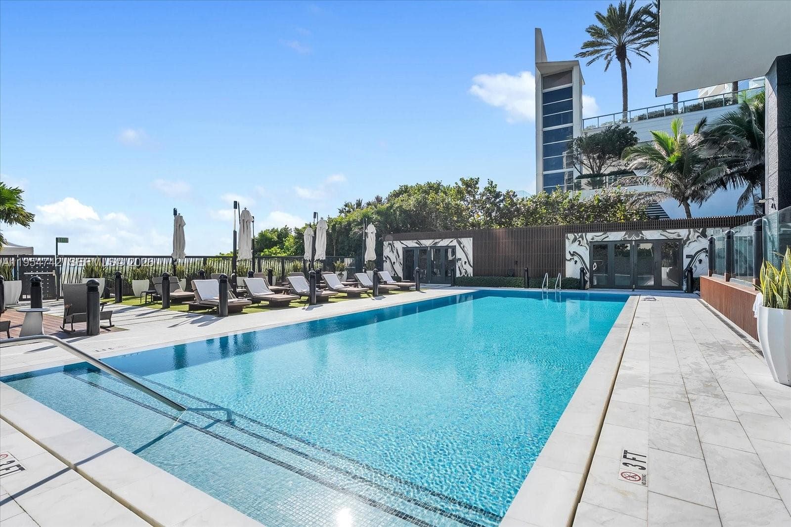 17141 Collins Ave 2
