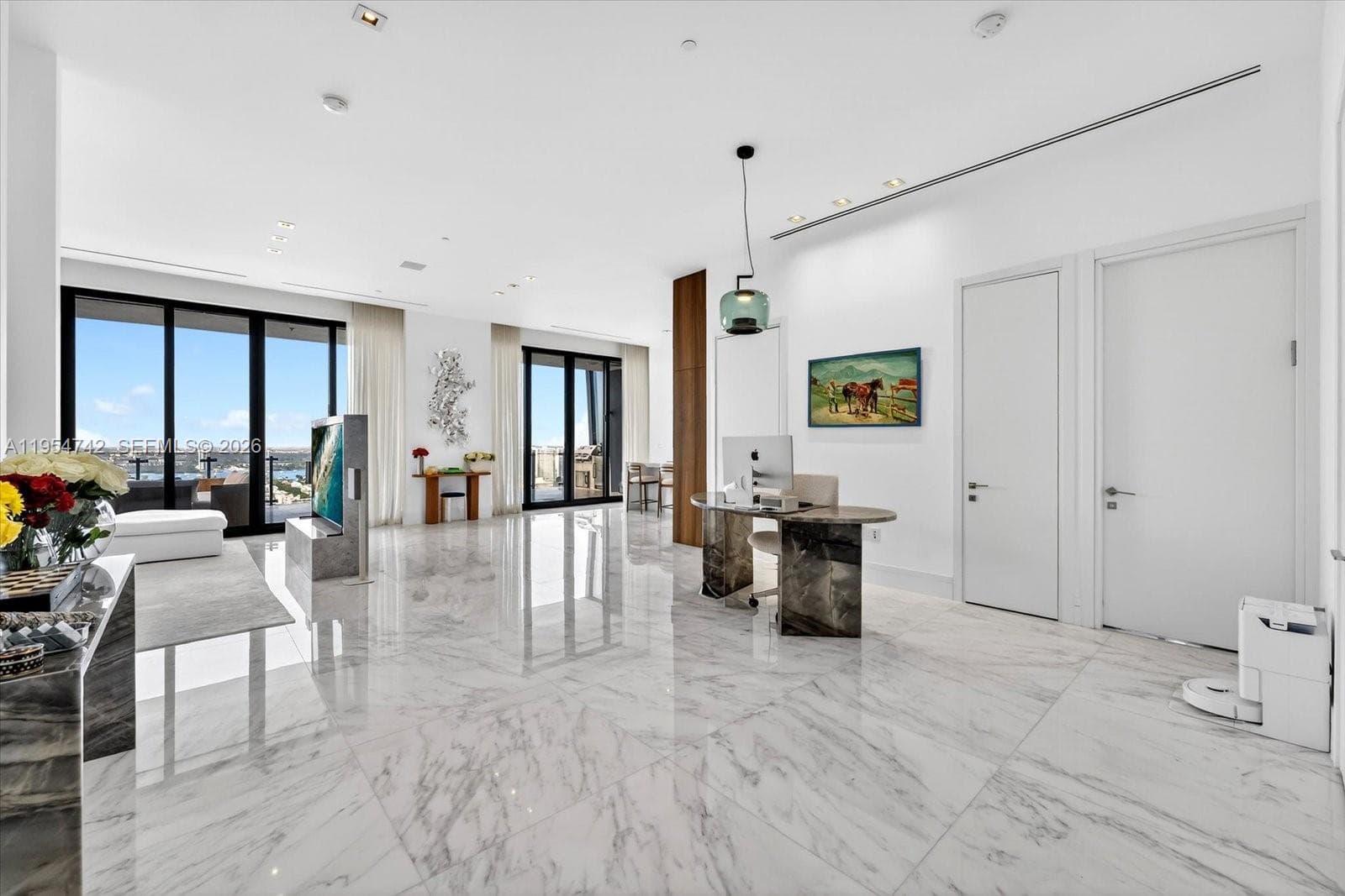 17141 Collins Ave 4