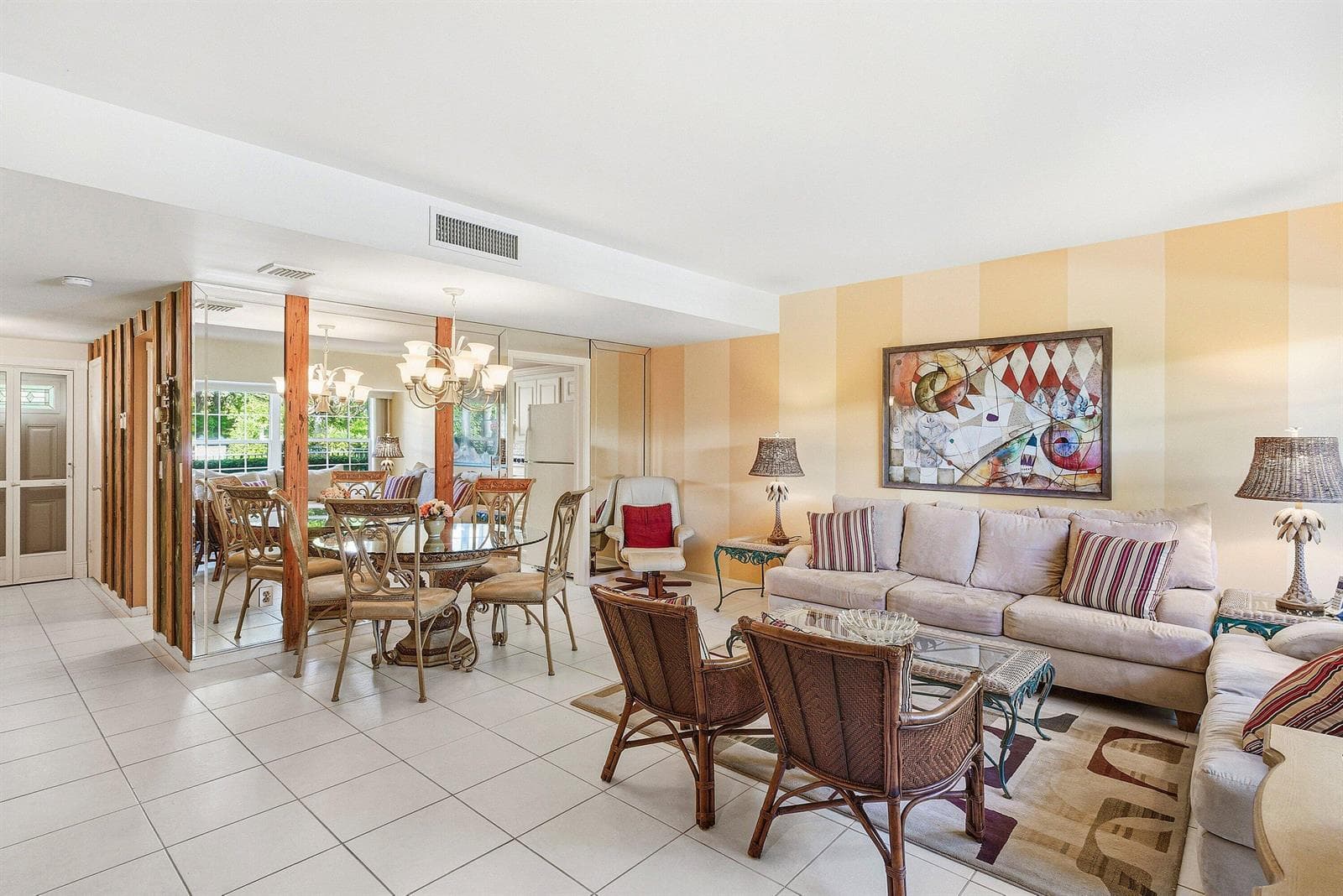 6590 N Ocean Boulevard #5 4