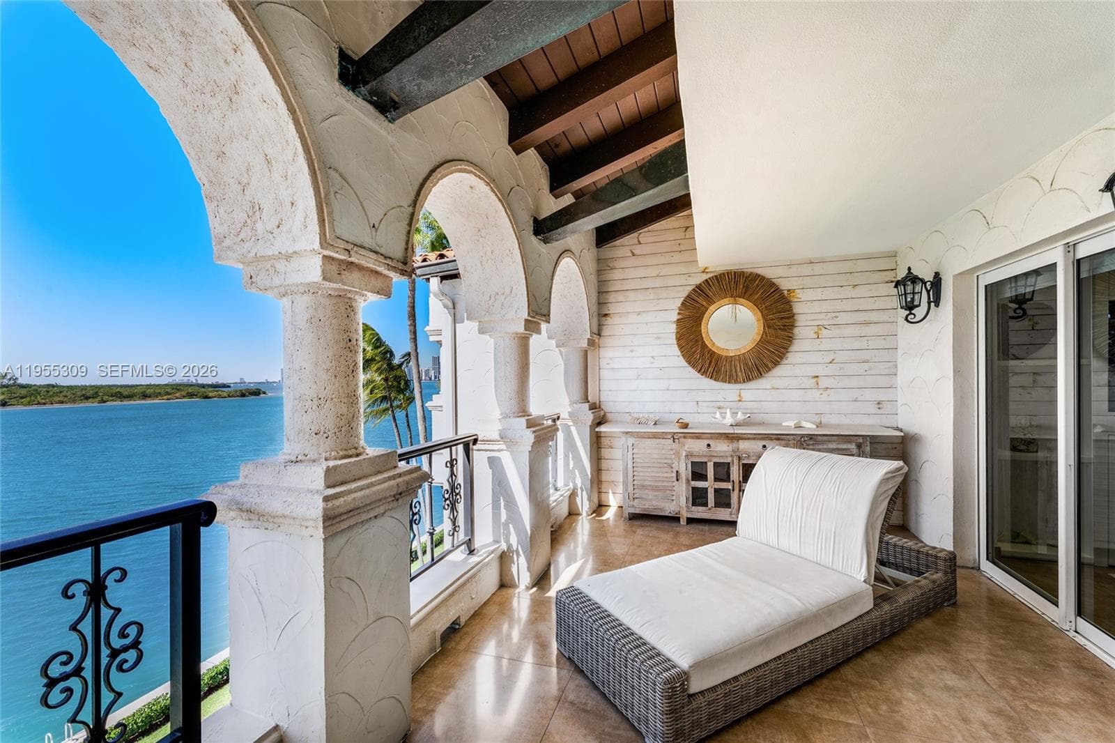 2443 Fisher Island Dr 5403 photo 6