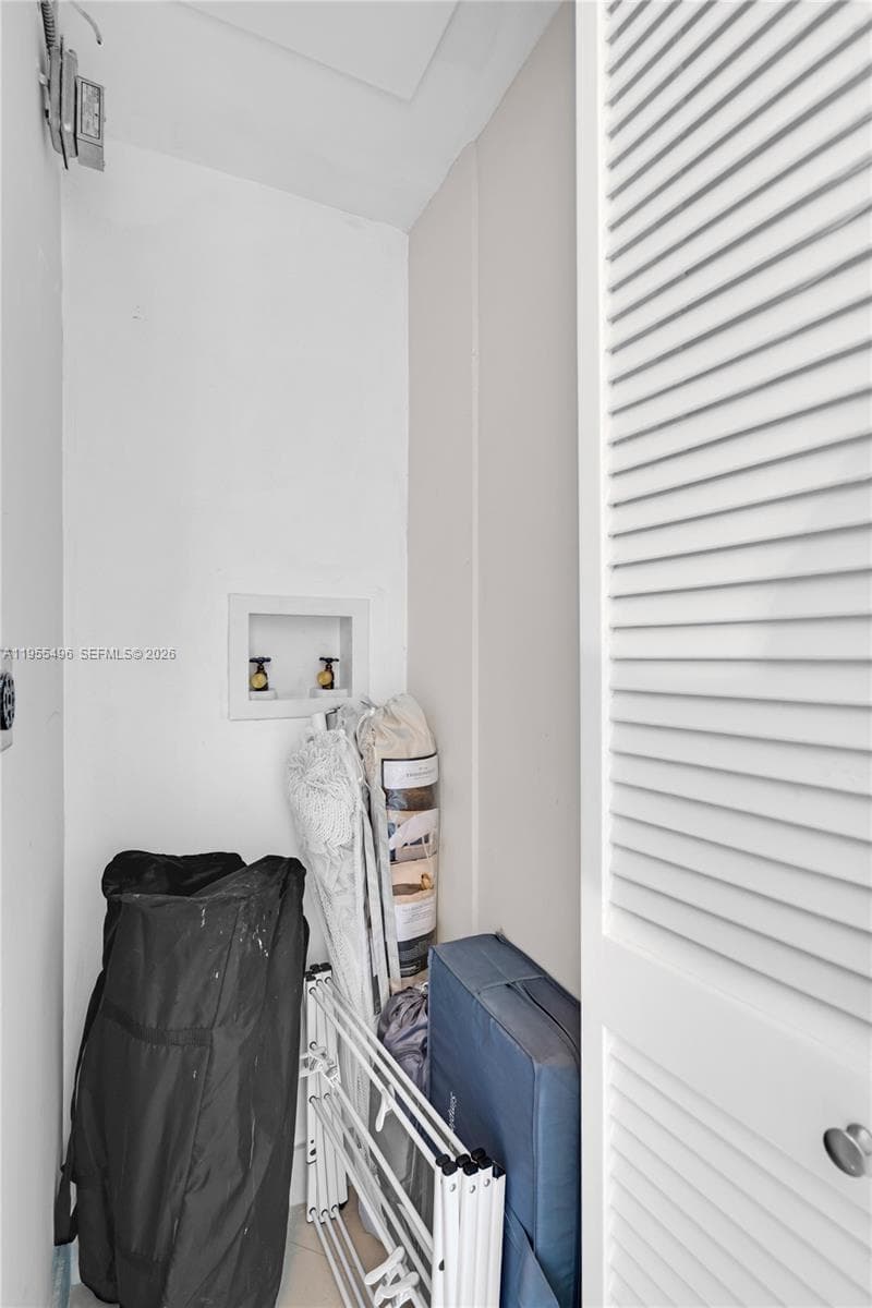 2301 Collins Ave 1006 photo 23