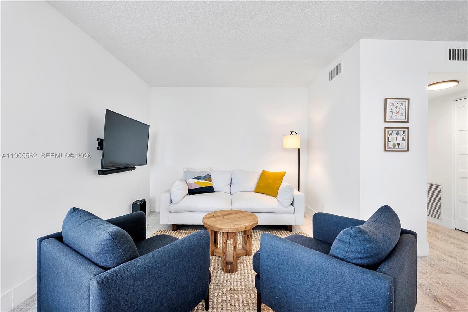 2639 Riverside Dr 806 photo 10