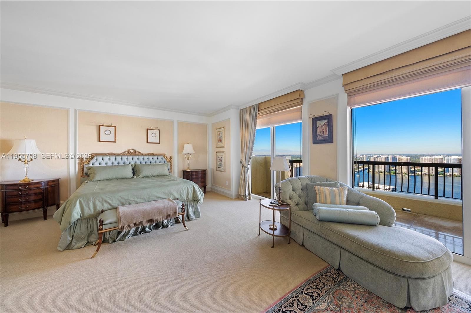 17875 Collins Ave 4103 photo 25