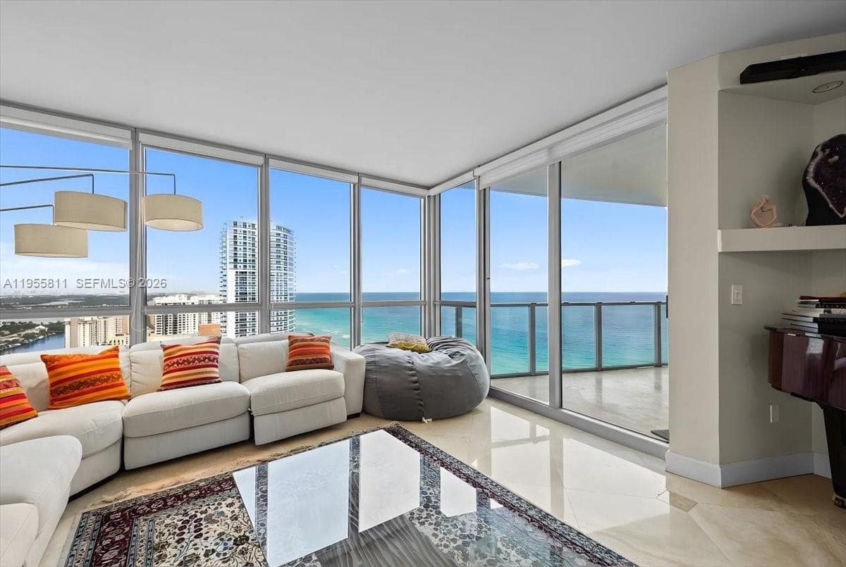 3101 Ocean Dr 1