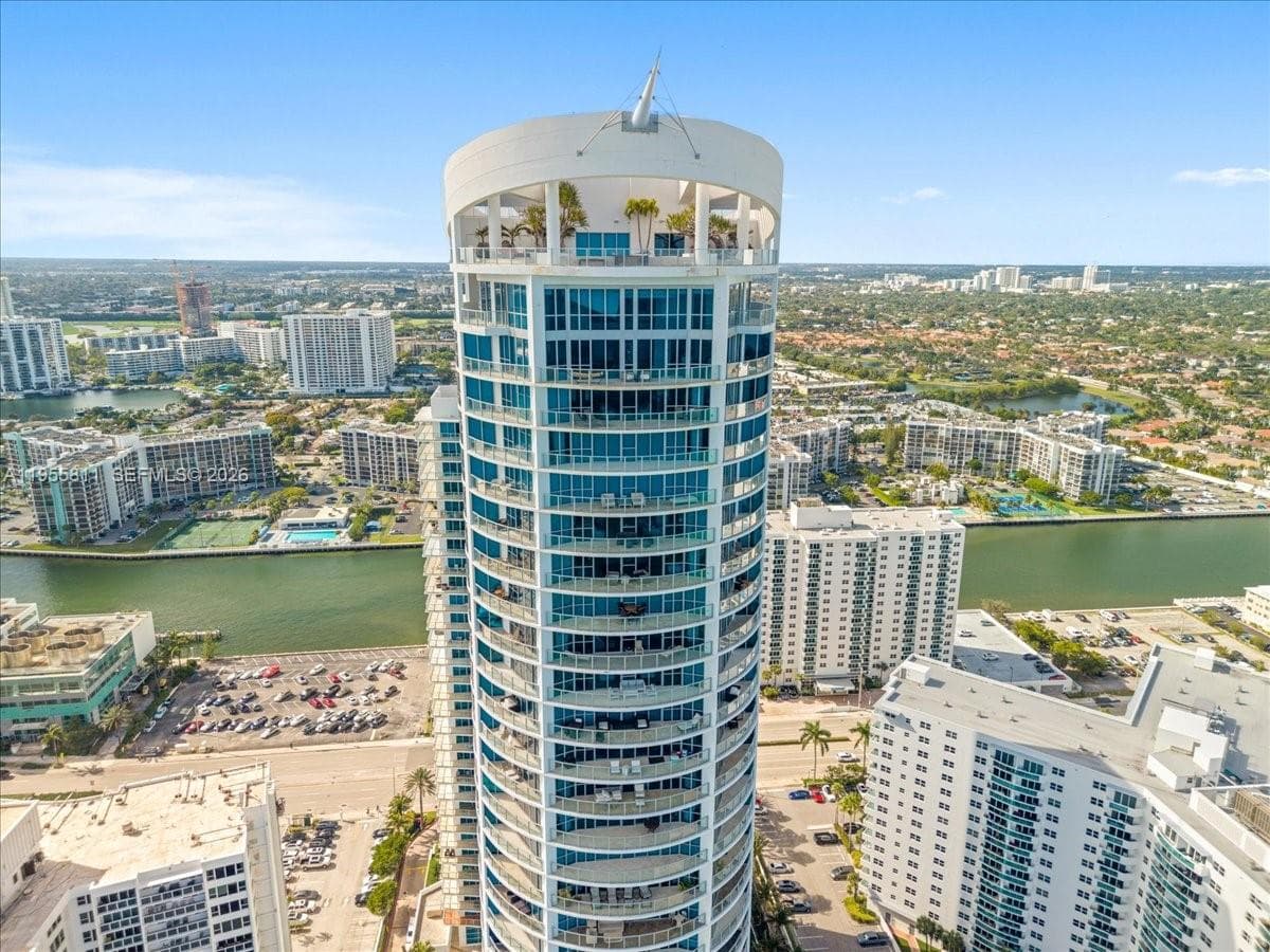 3101 Ocean Dr 3003 photo 20