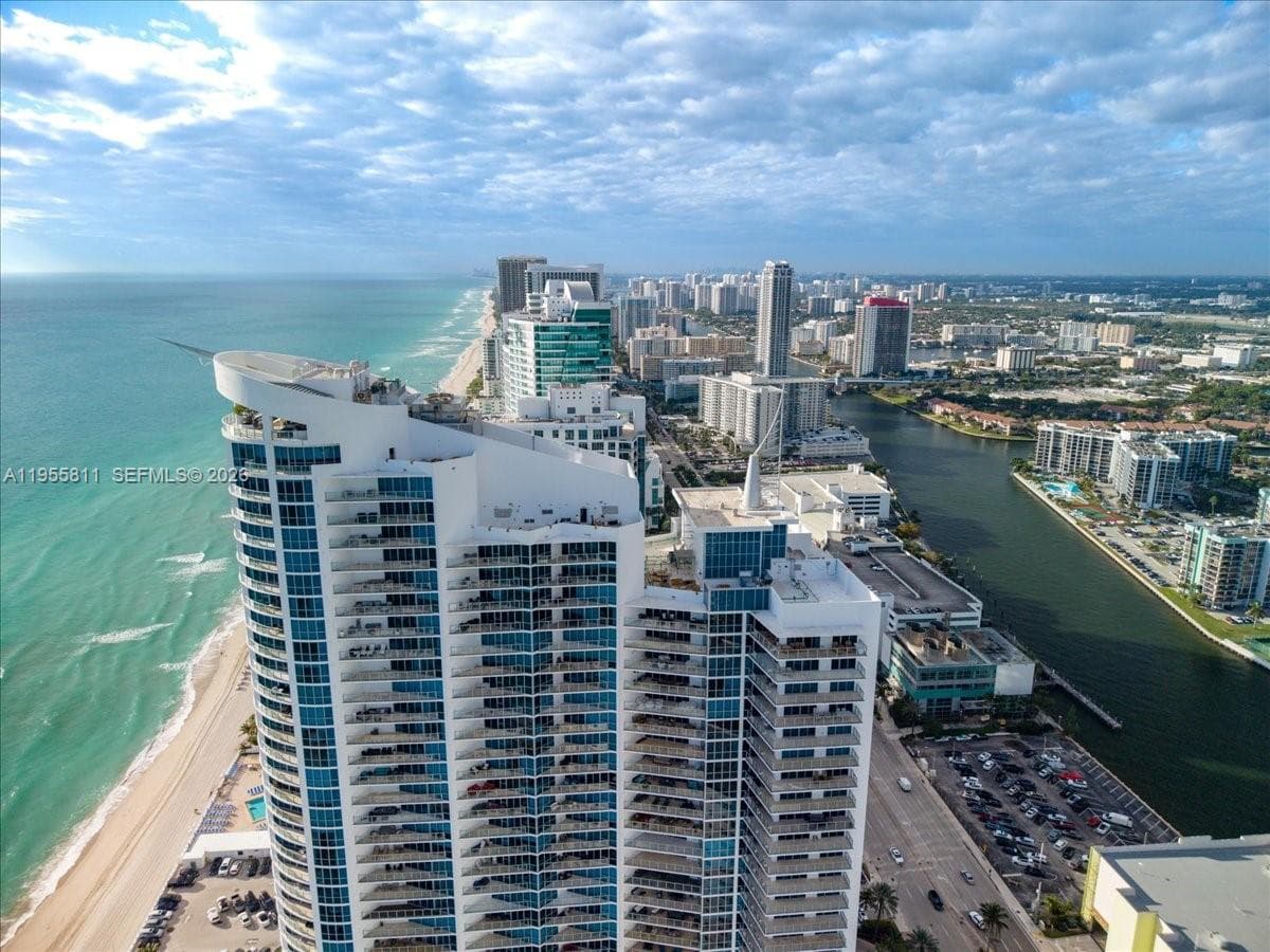 3101 Ocean Dr 3003 photo 14