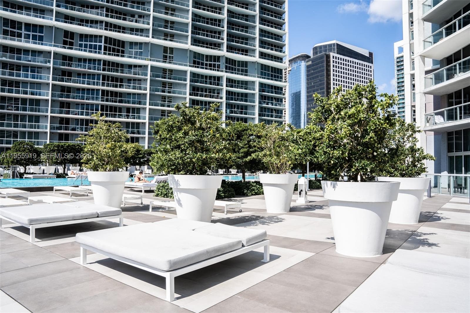 495 Brickell Ave 3208 photo 16