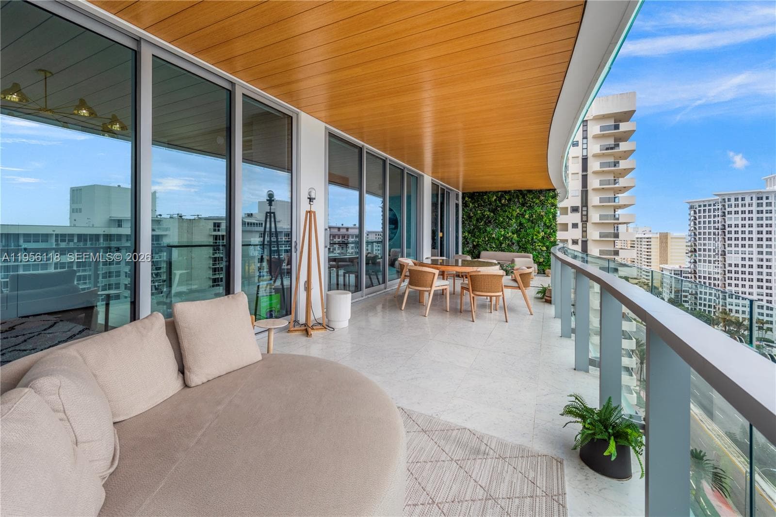 5775 Collins Ave 1405 photo 14