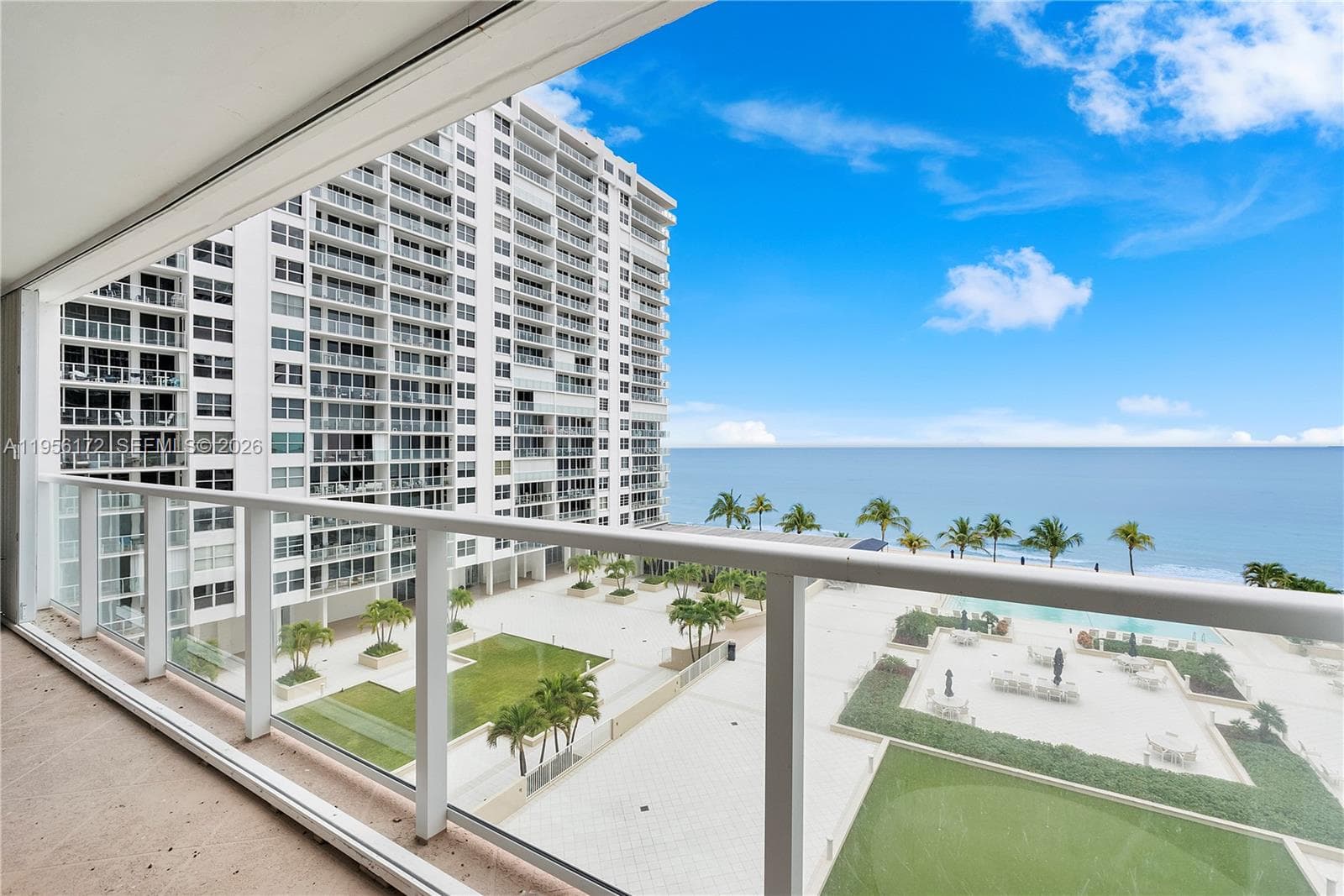 4300 Ocean Blvd 4