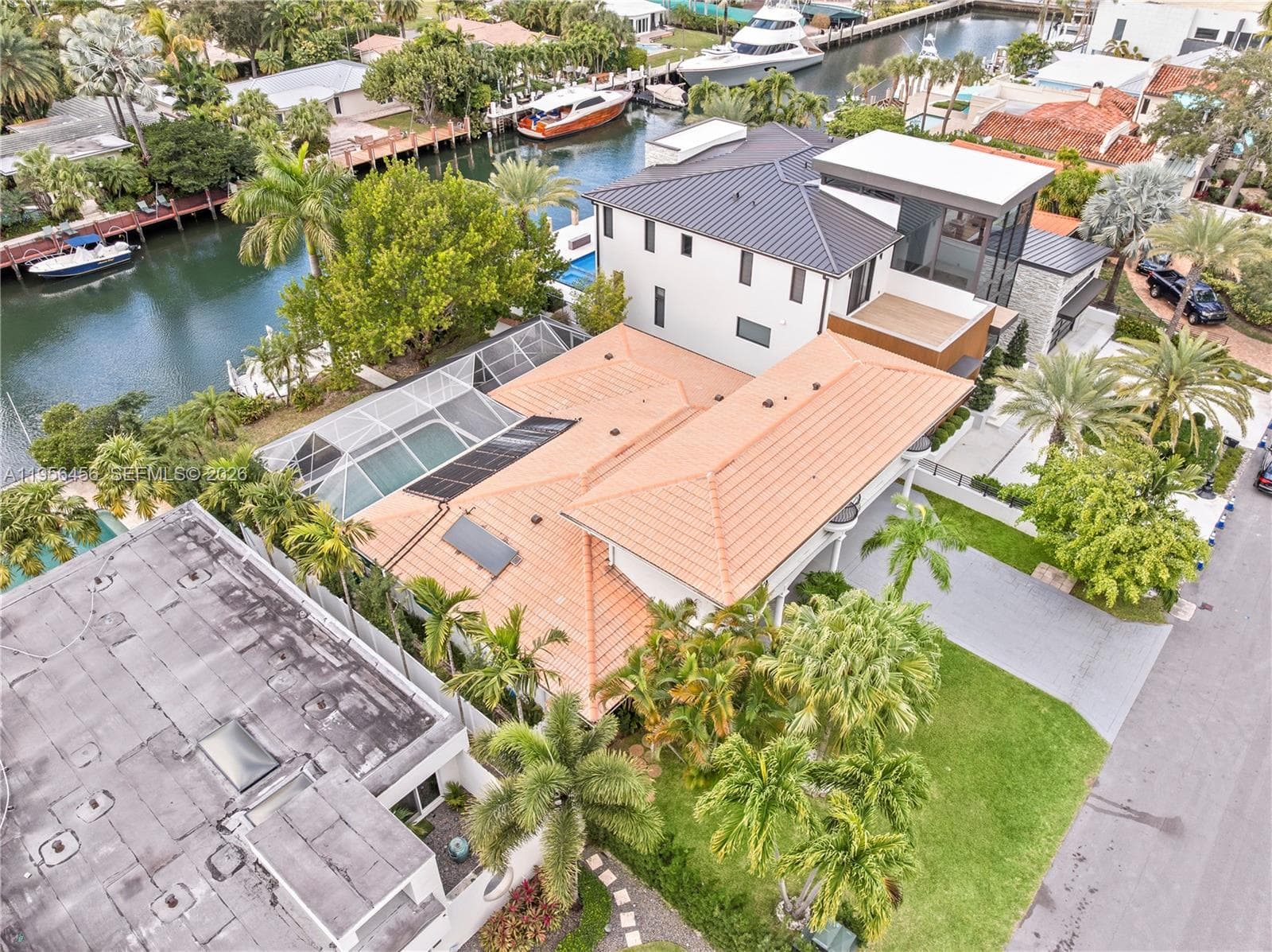 405 Bontona Ave 5