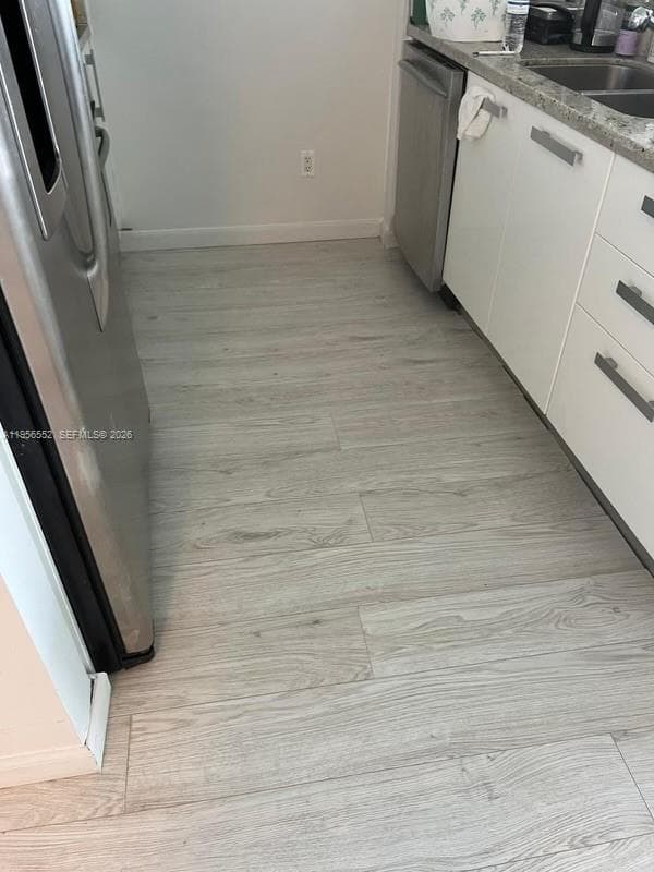 601 NE 36th St 1305 photo 4