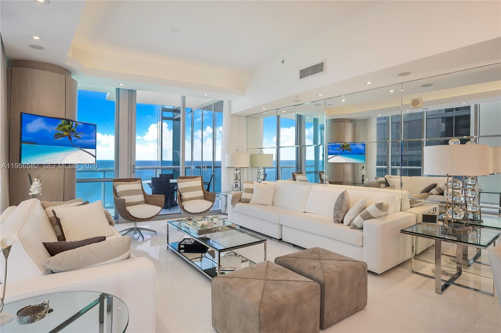 17121 Collins Ave 5