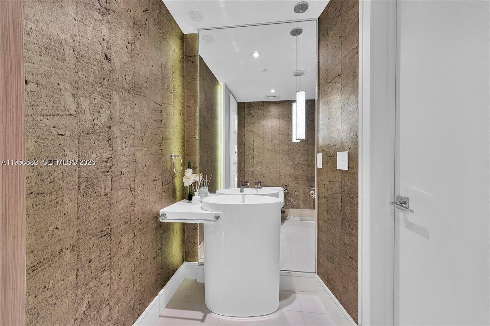 17121 Collins Ave 2608 photo 20