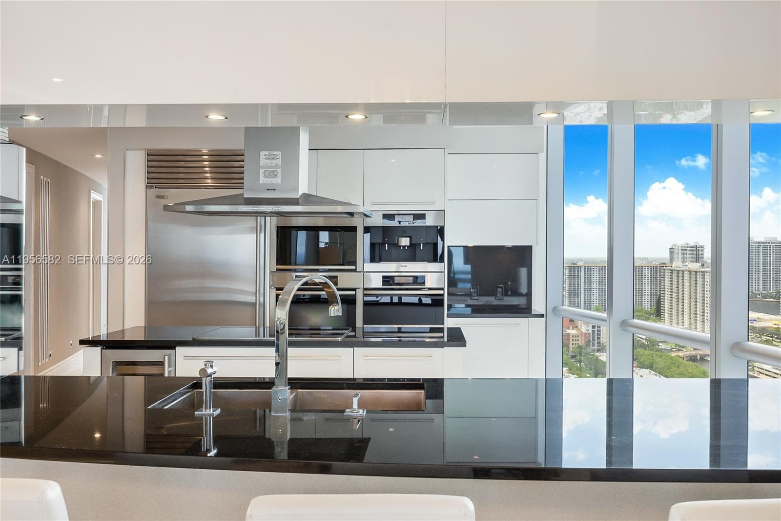 17121 Collins Ave 2608 photo 9