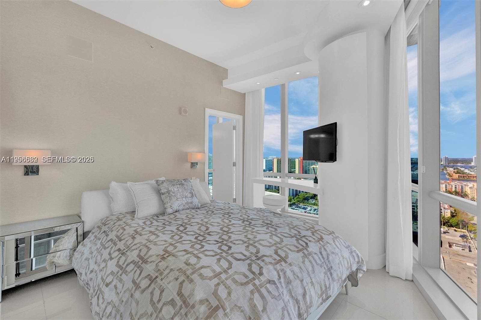 17121 Collins Ave 2608 photo 21