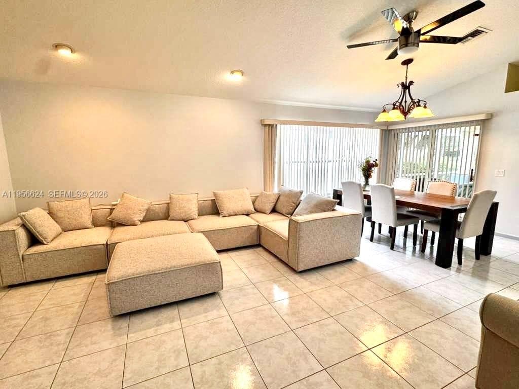 7131 Whitfield Ave 3