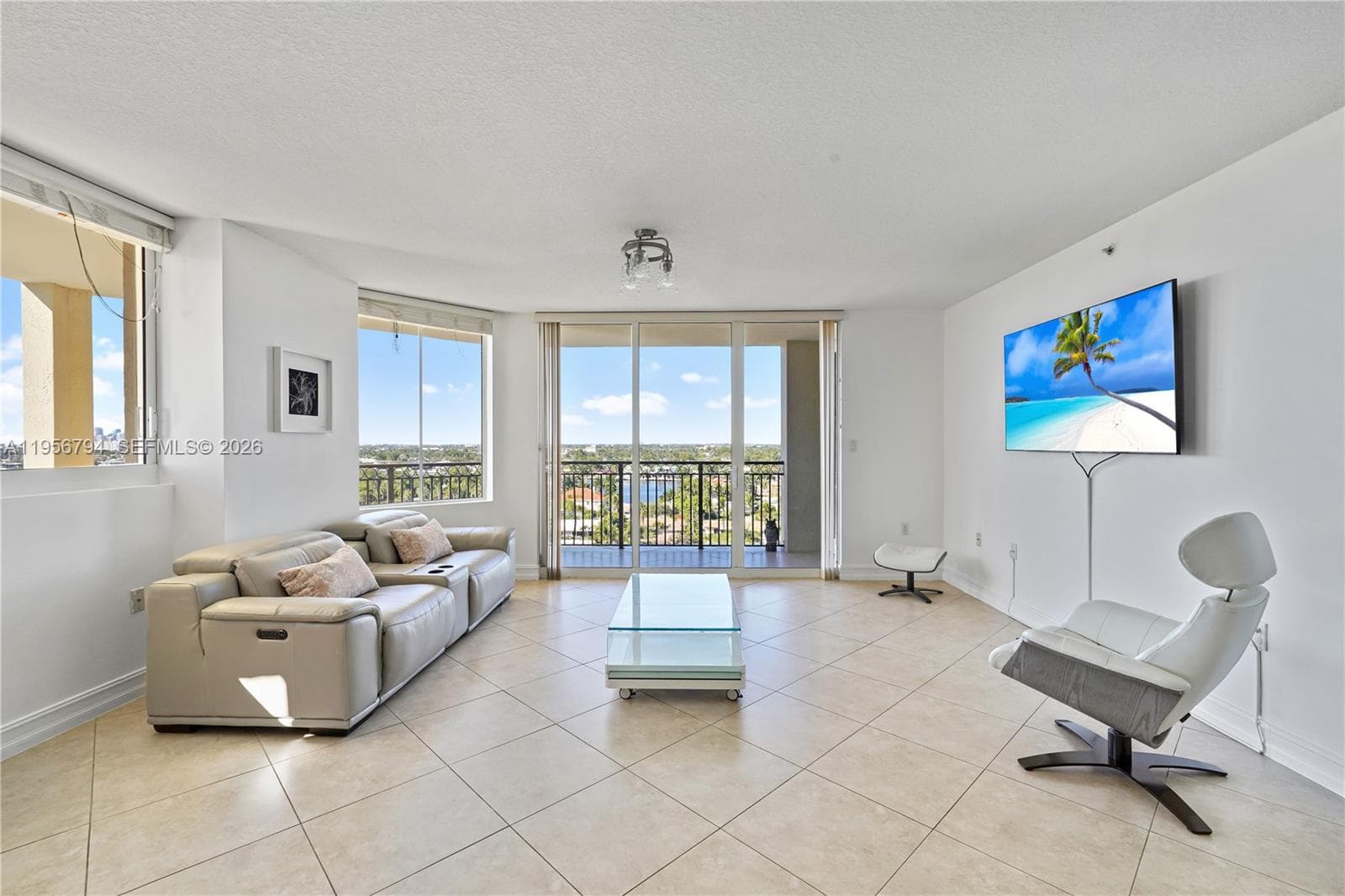 2001 Ocean Blvd 1