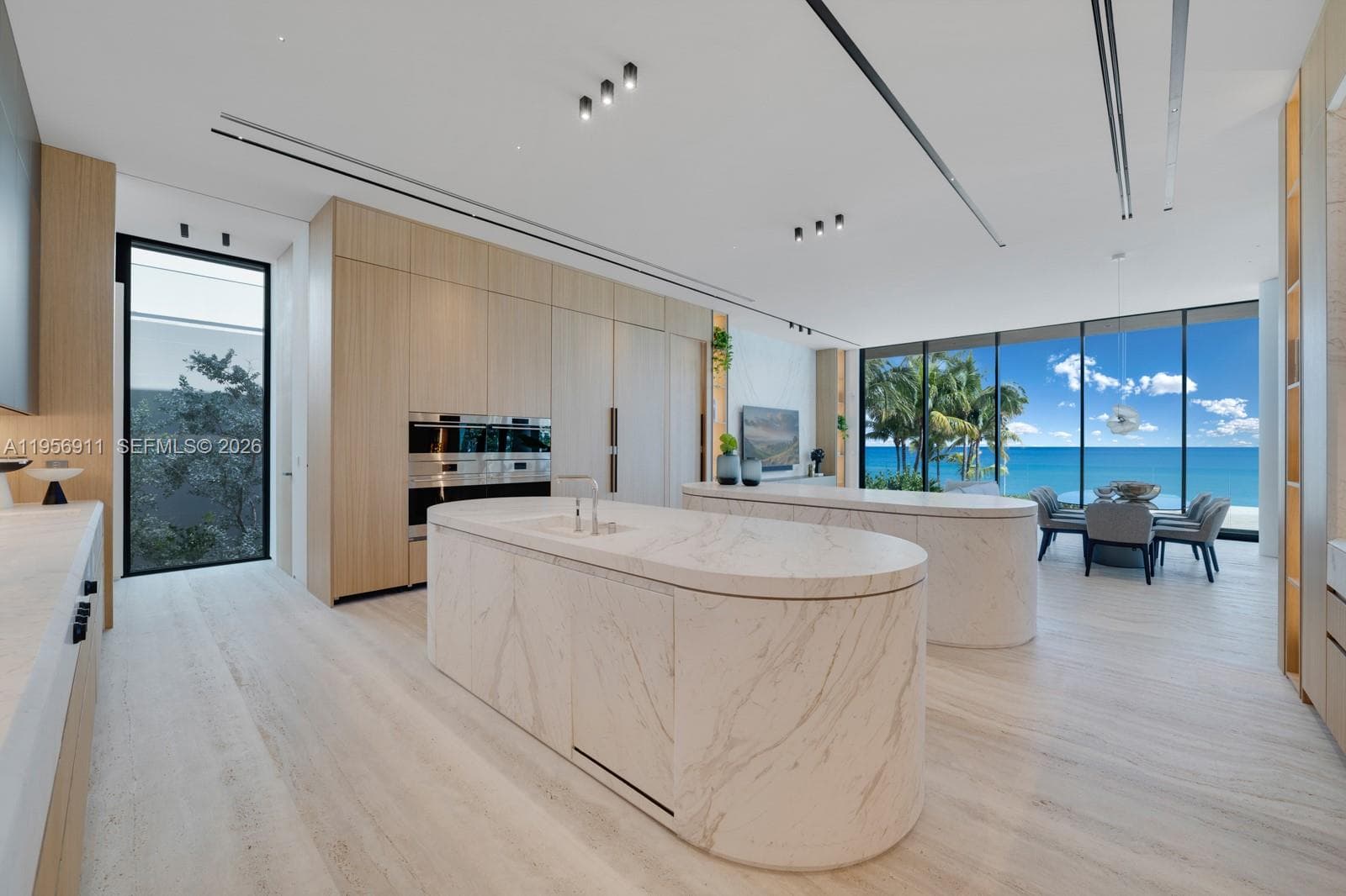 255 Ocean Blvd photo 10