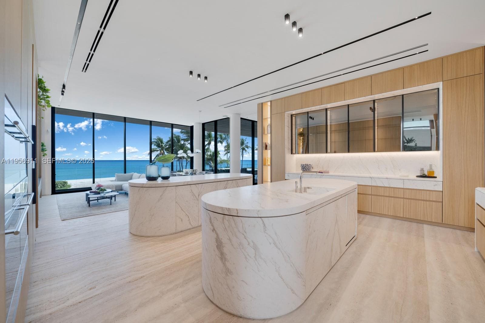 255 Ocean Blvd photo 11