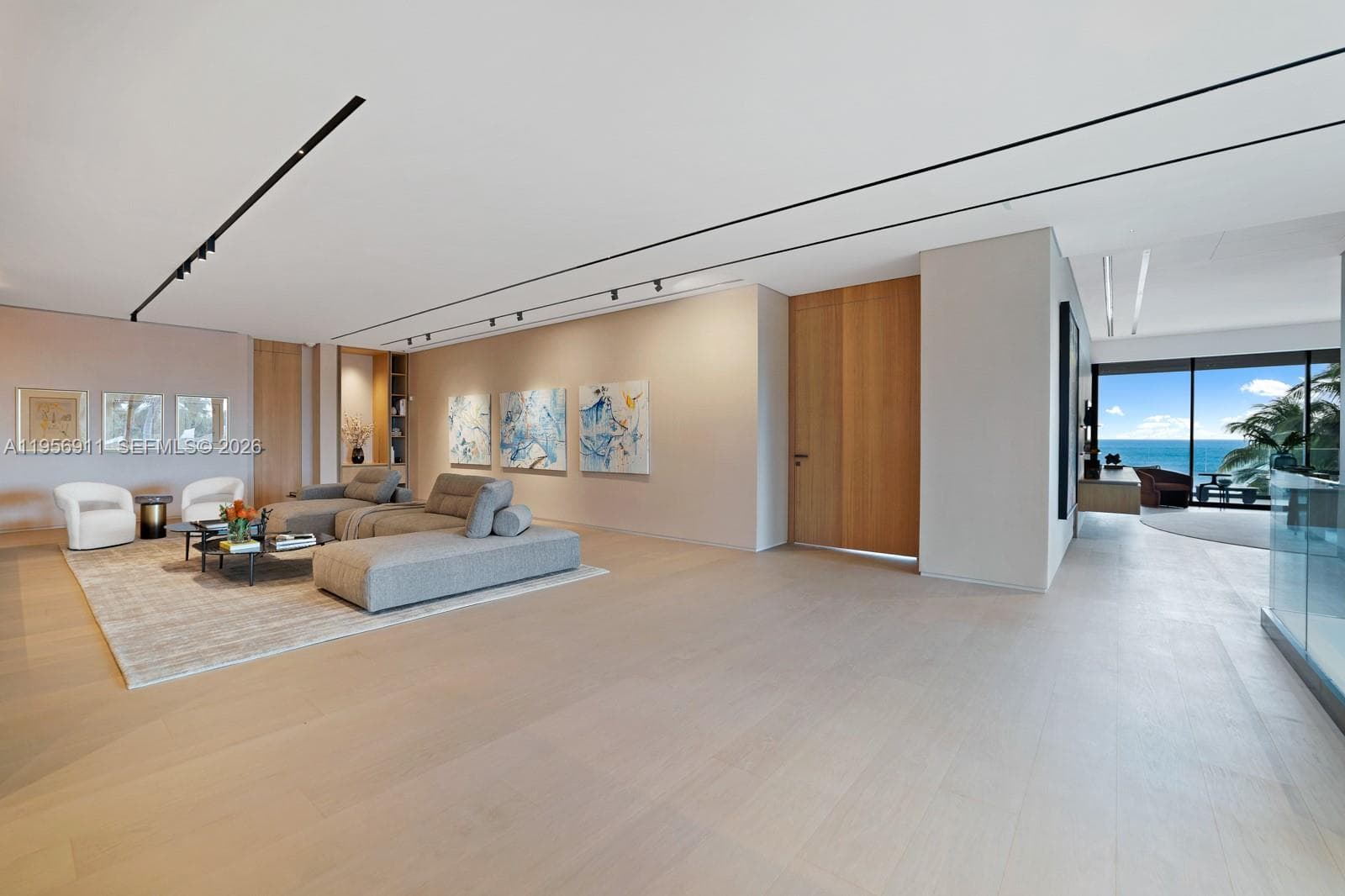 255 Ocean Blvd photo 19