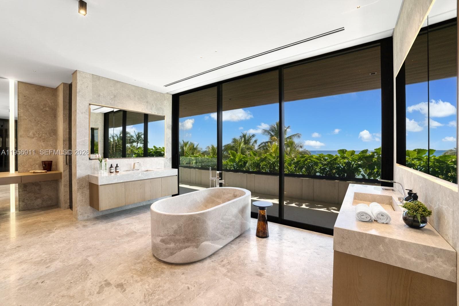 255 Ocean Blvd photo 25