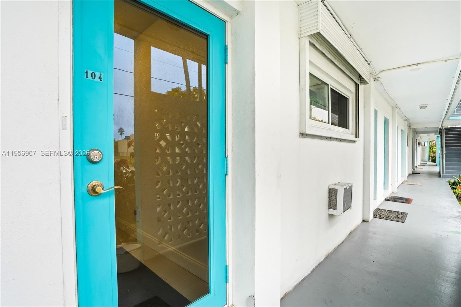 2500 Diana Dr 104 photo 3