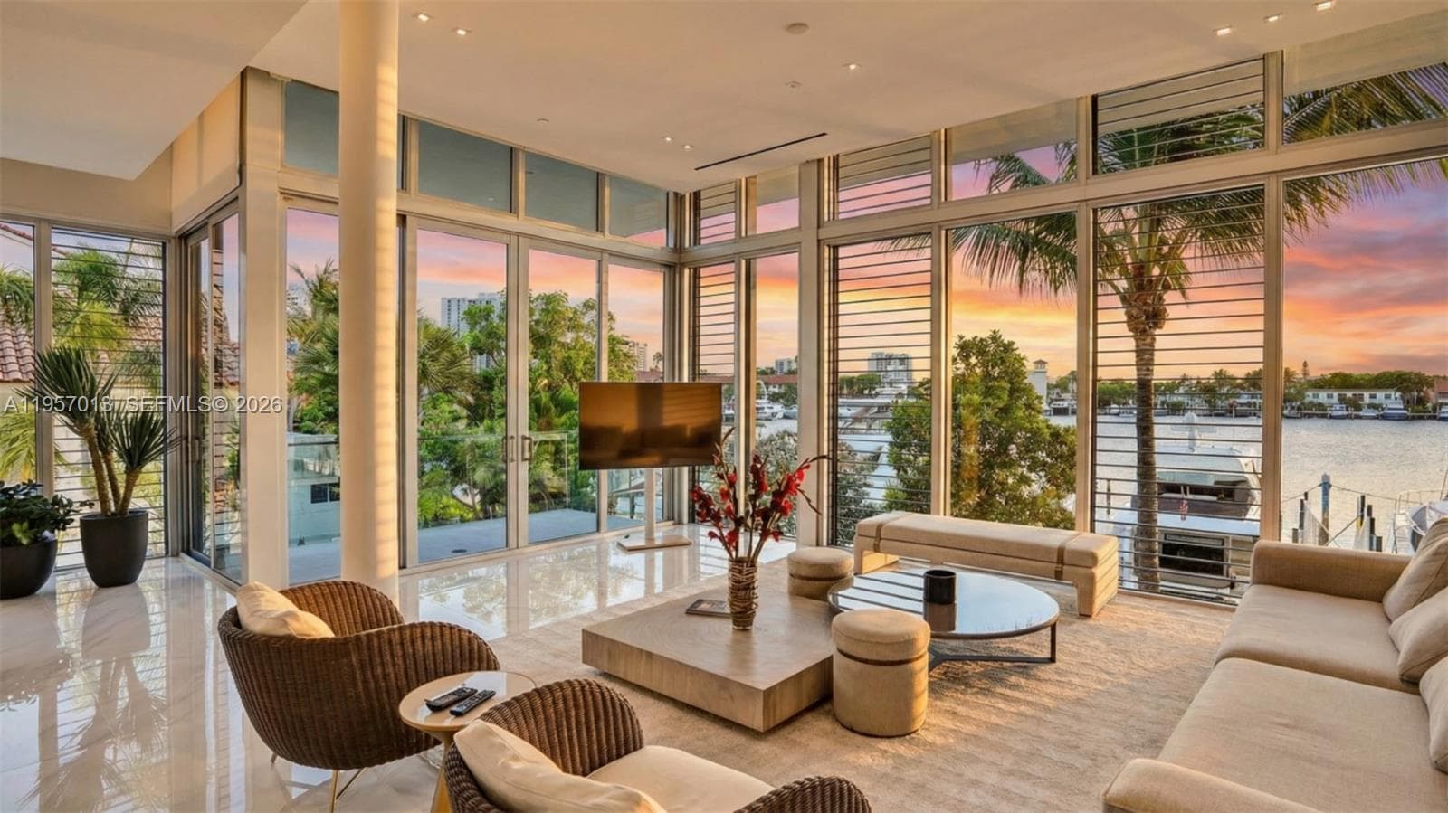 3750 Yacht Club Dr 1
