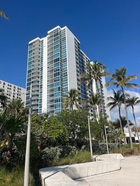 2655 Collins Ave 1106 photo 1