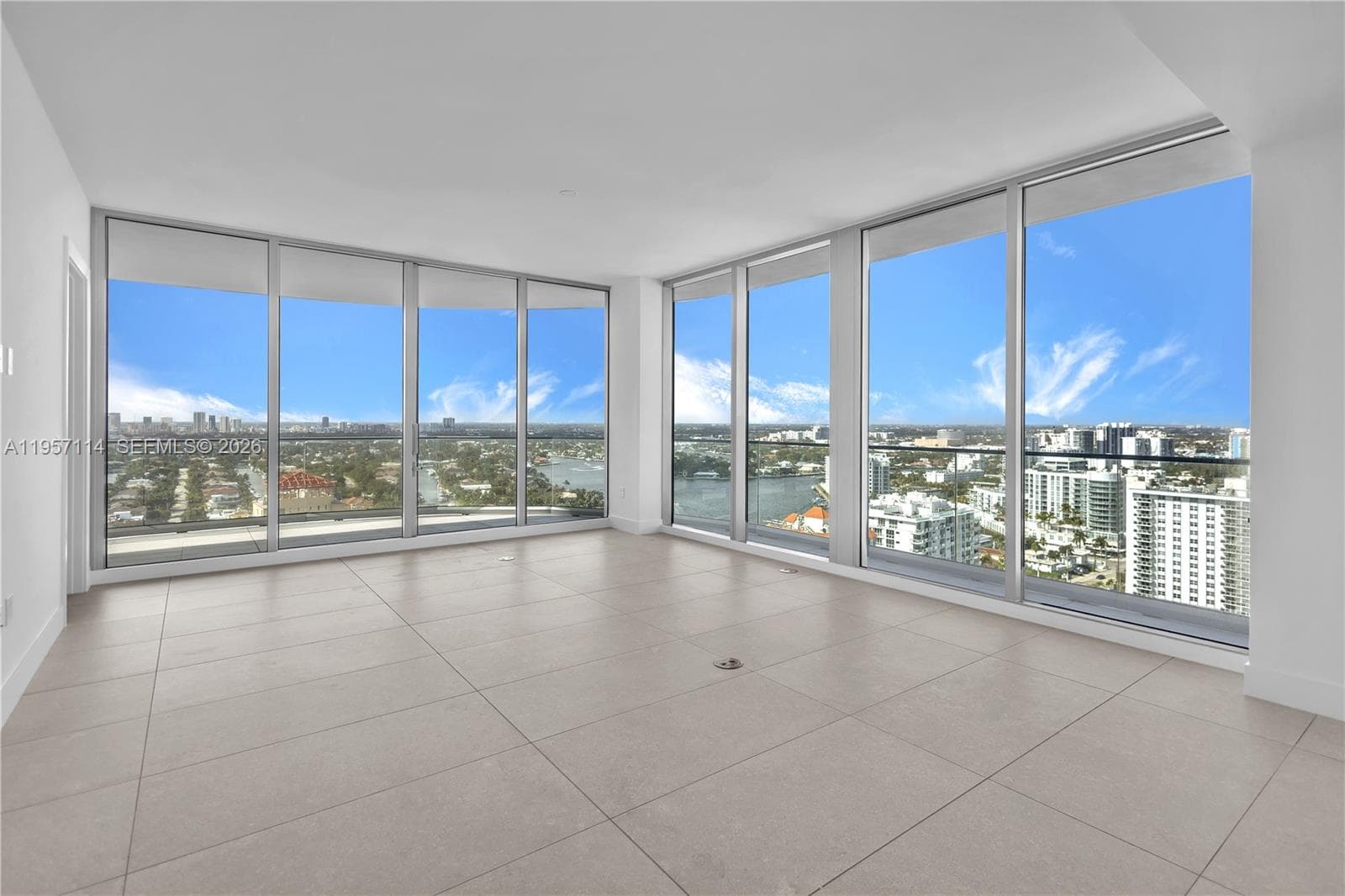 151 SEABREEZE BLVD 3