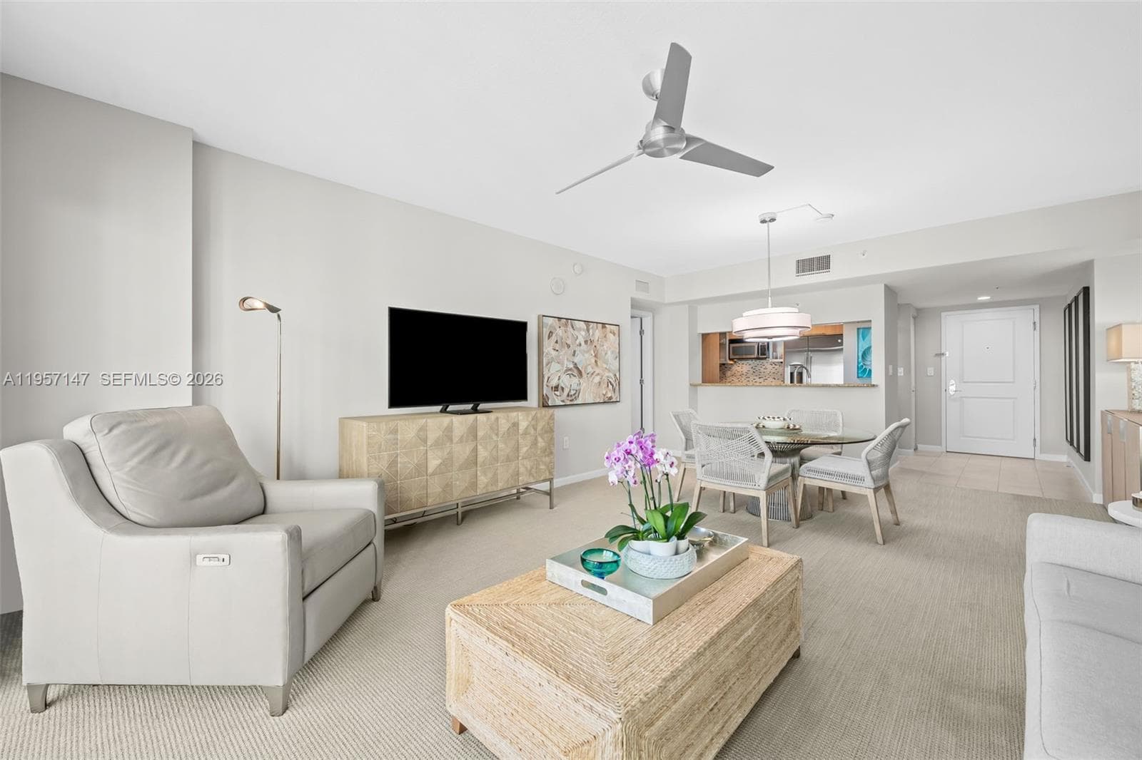 600 W Las Olas Blvd #1605S 3