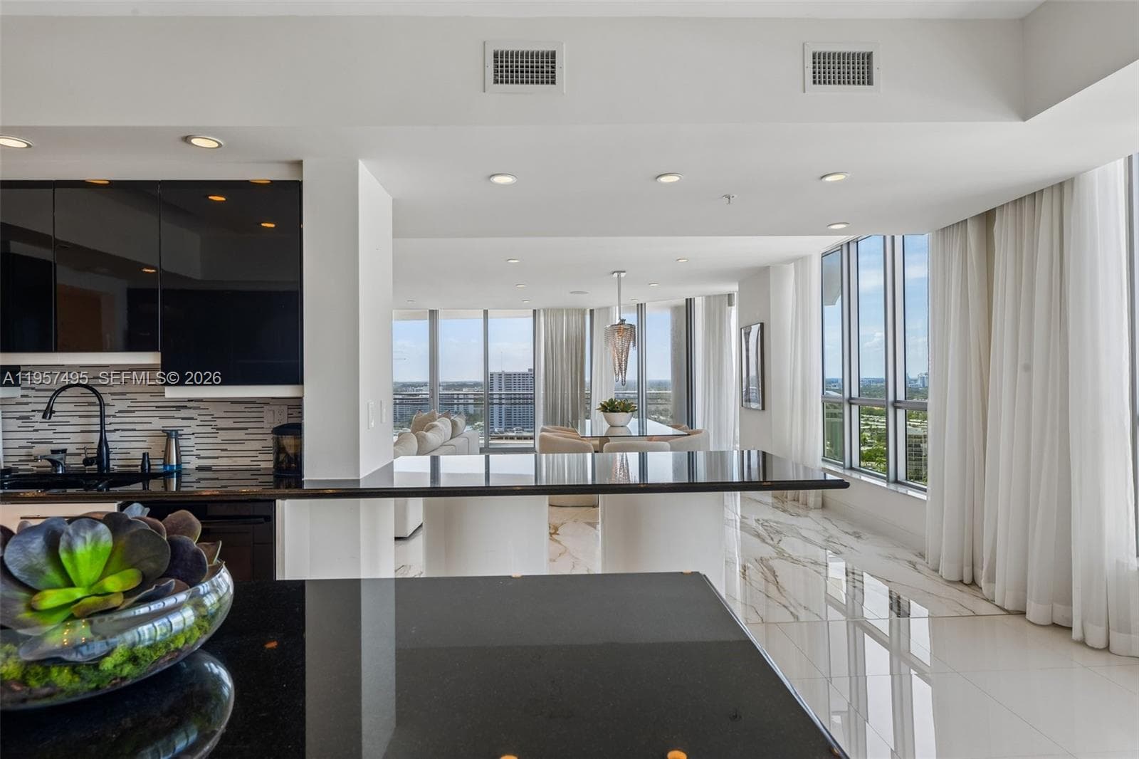 3535 Ocean Dr 2106 photo 16