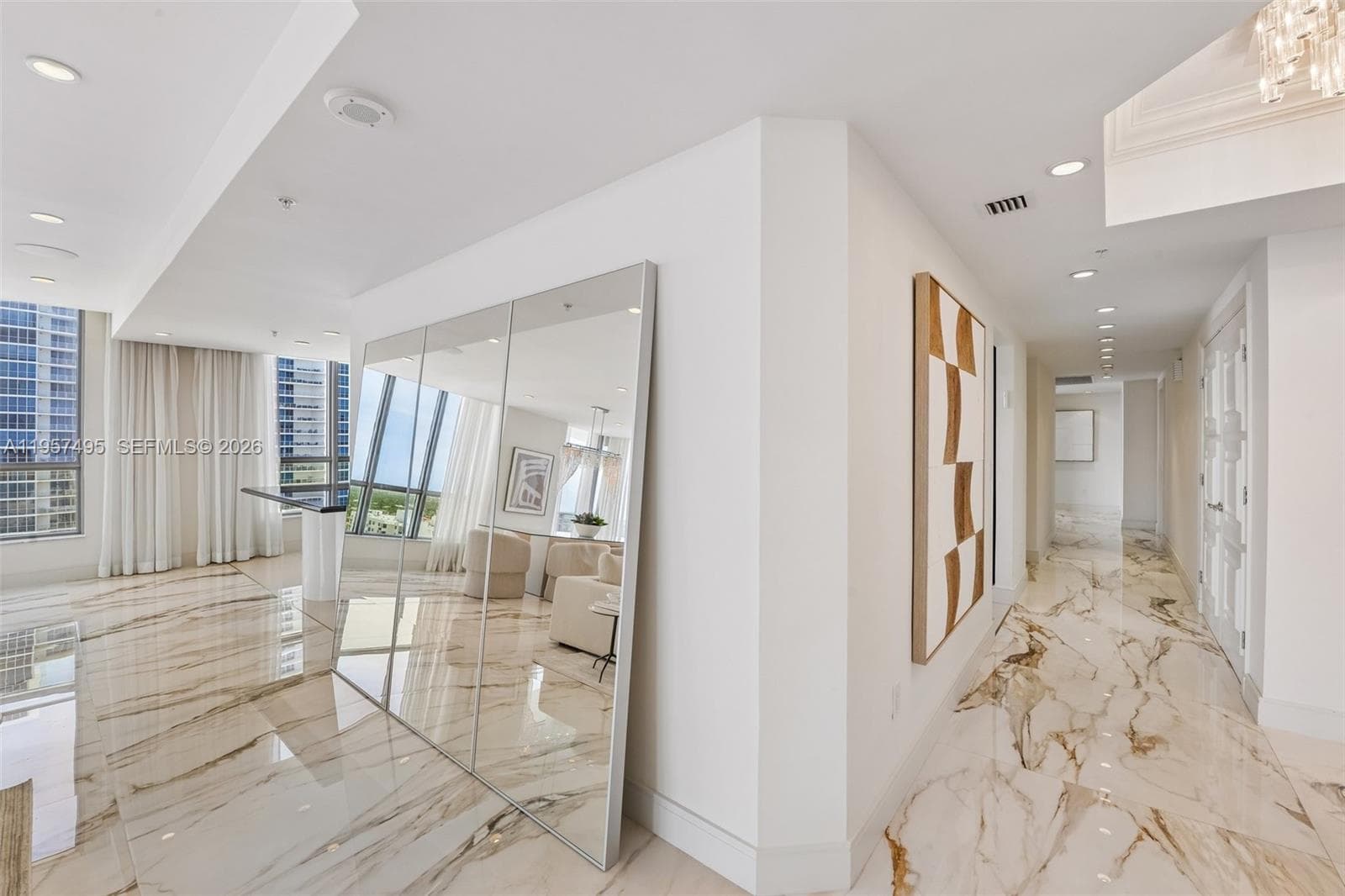 3535 S Ocean Dr 2106 photo 5