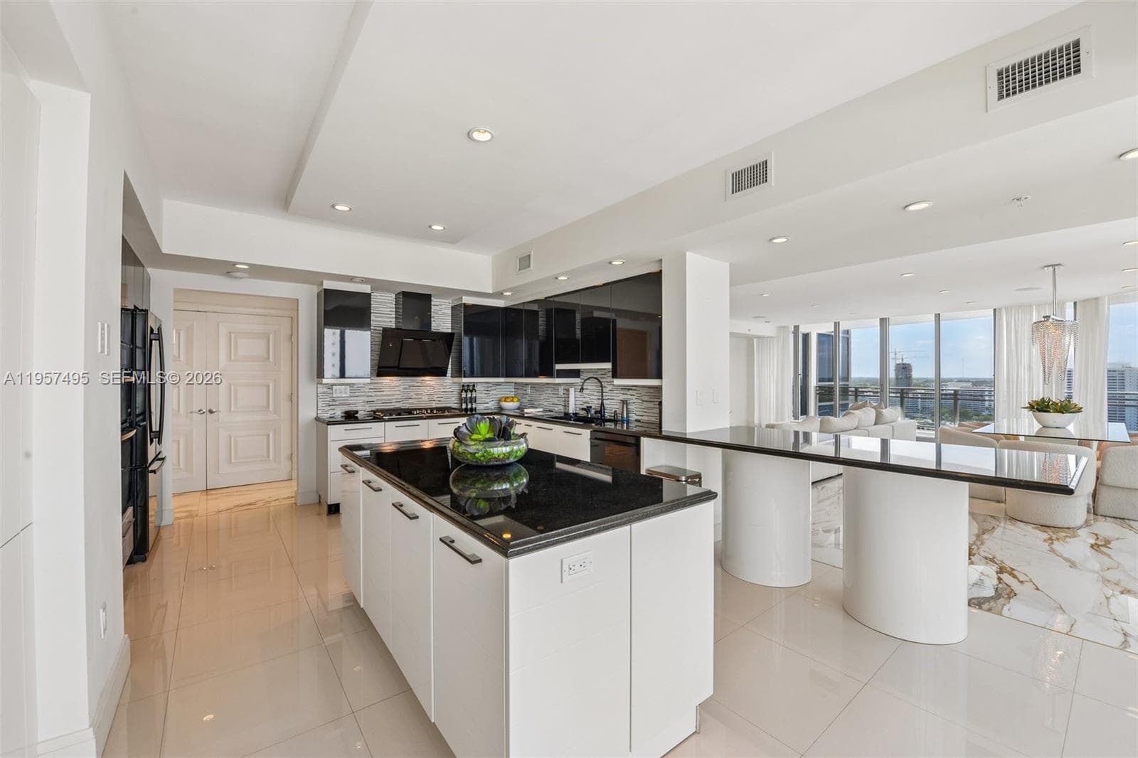 3535 Ocean Dr 2106 photo 15
