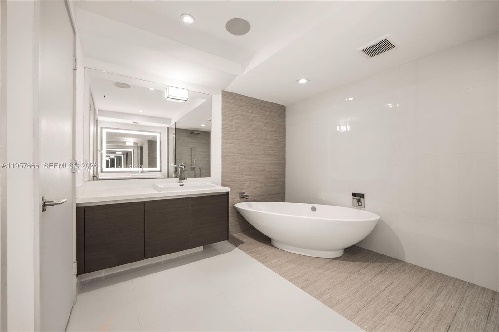 300 Sunny Isles Blvd 4-2202 photo 17