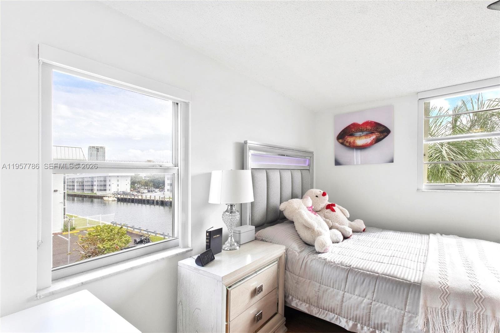 3600 NE 170th St 312 photo 6