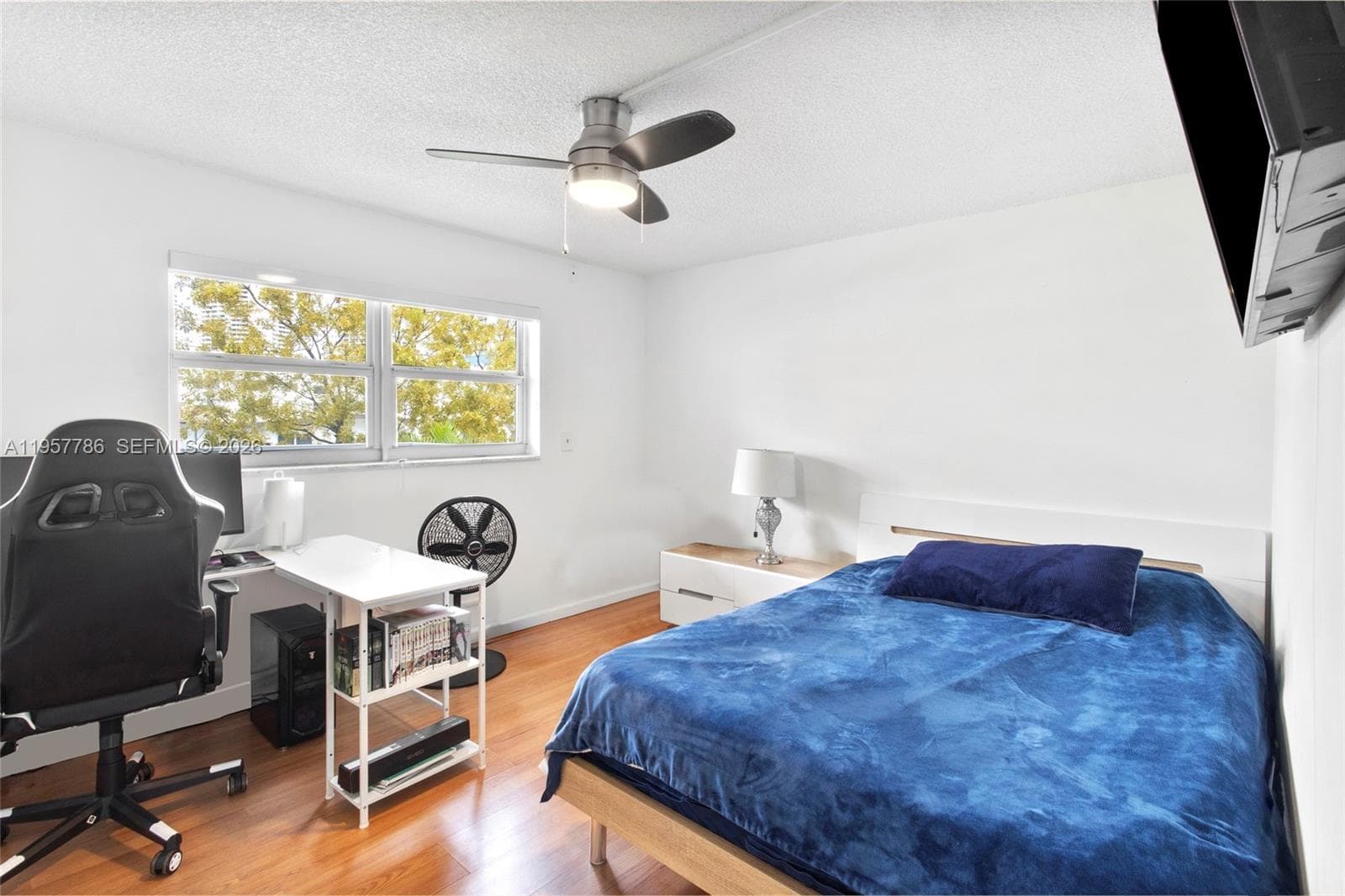 3600 NE 170th St 312 photo 24