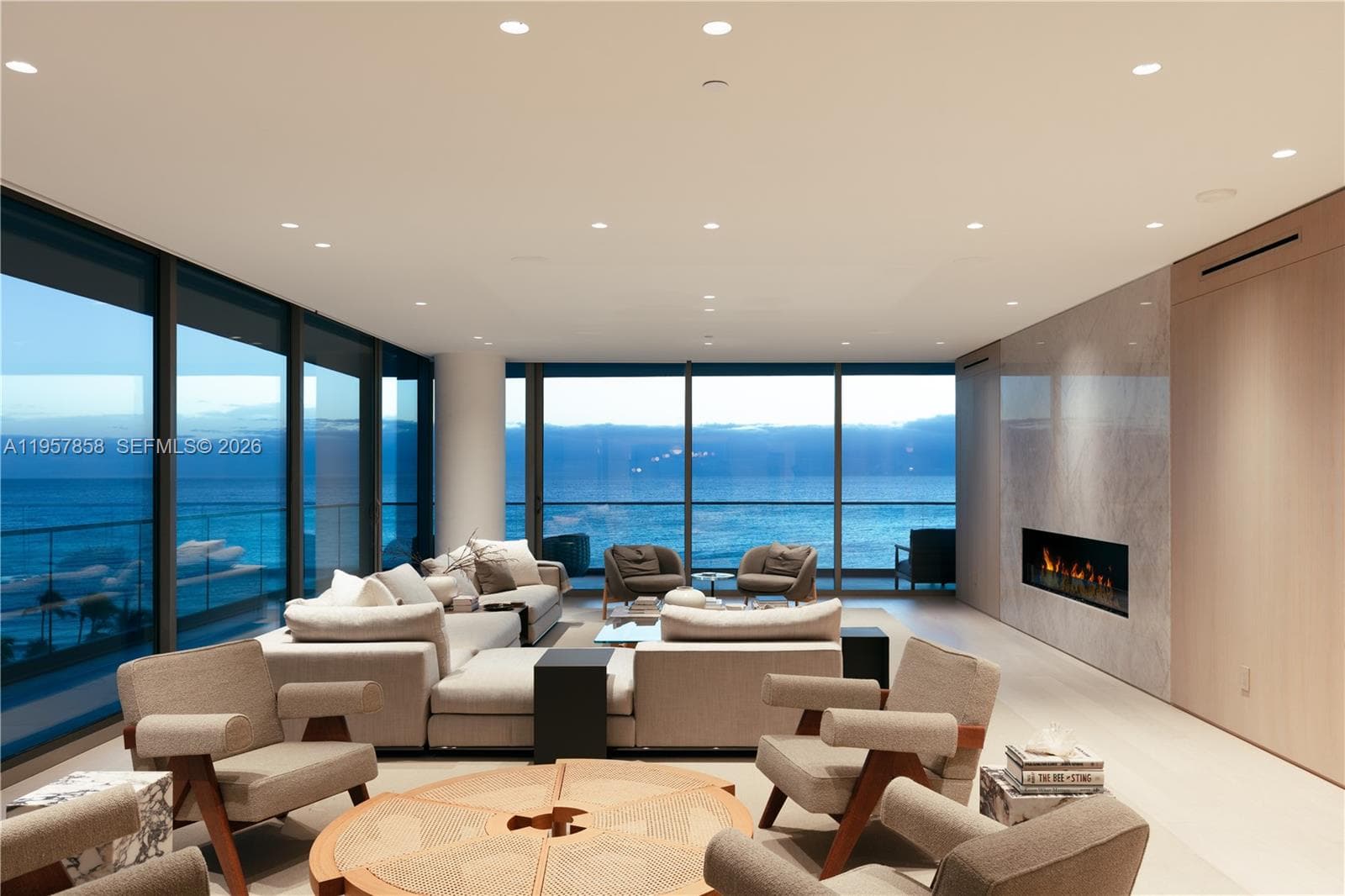 10203 Collins Ave 5