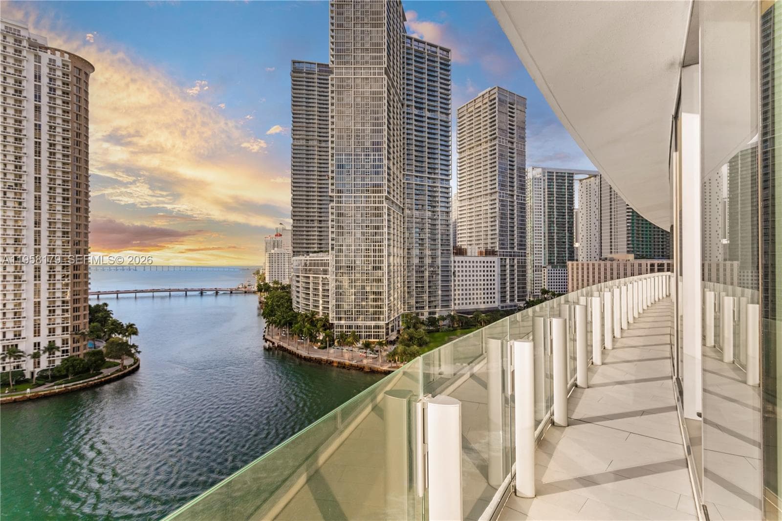 300 Biscayne Bvld Way 1101 E photo 17