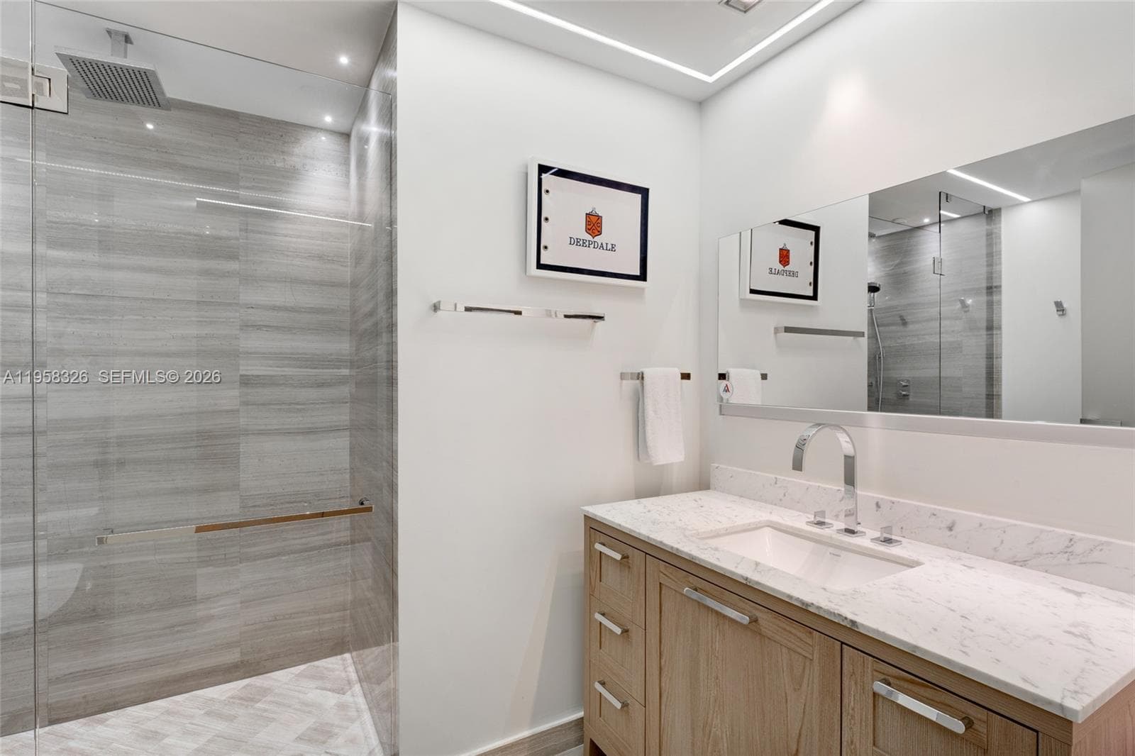 350 Ocean Dr 701N photo 14