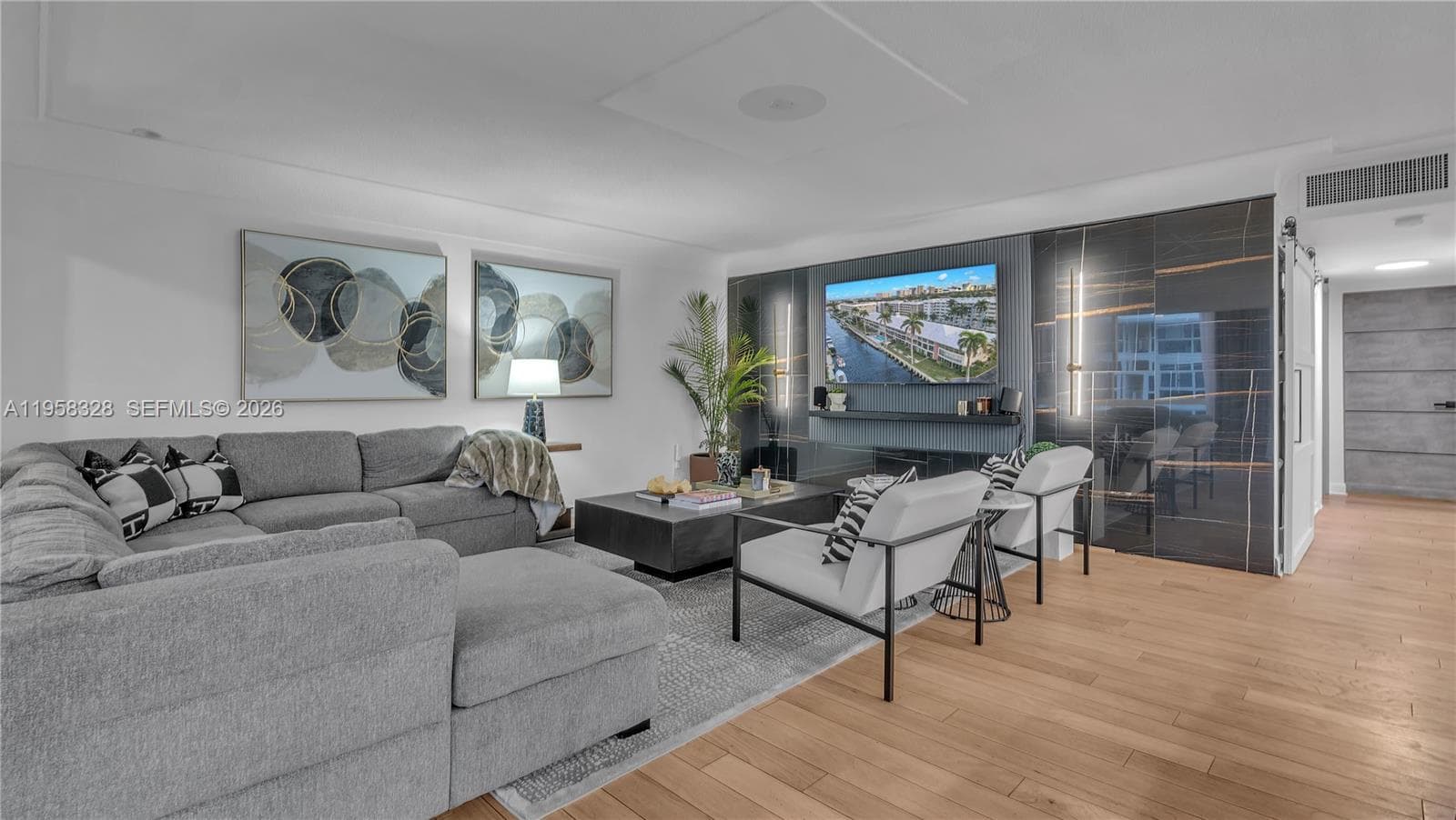 3051 47th Ct 207 photo 17