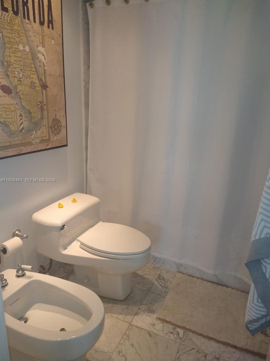 9341 Collins Ave 806 photo 12