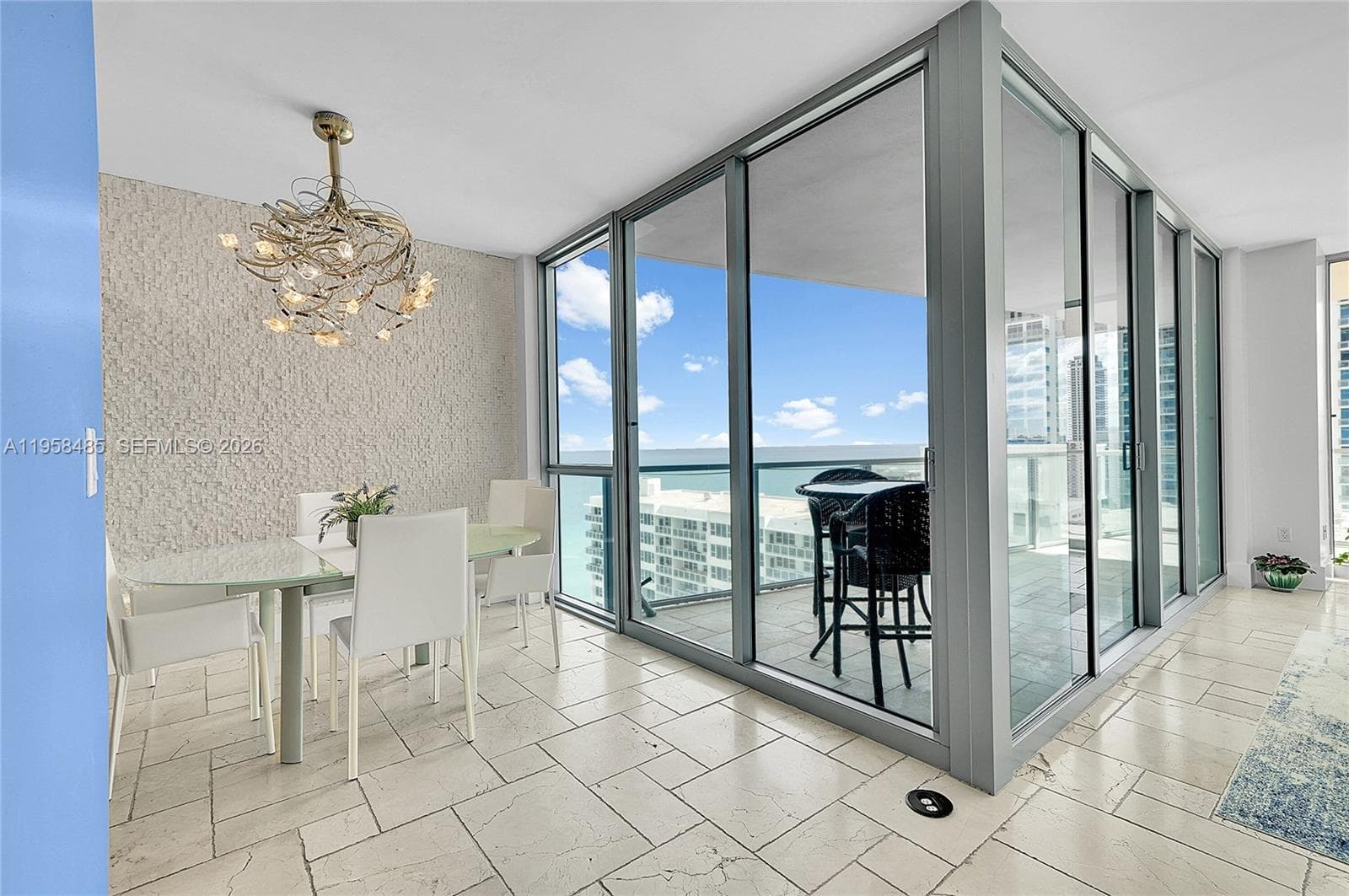 3101 OCEAN 1802 photo 17