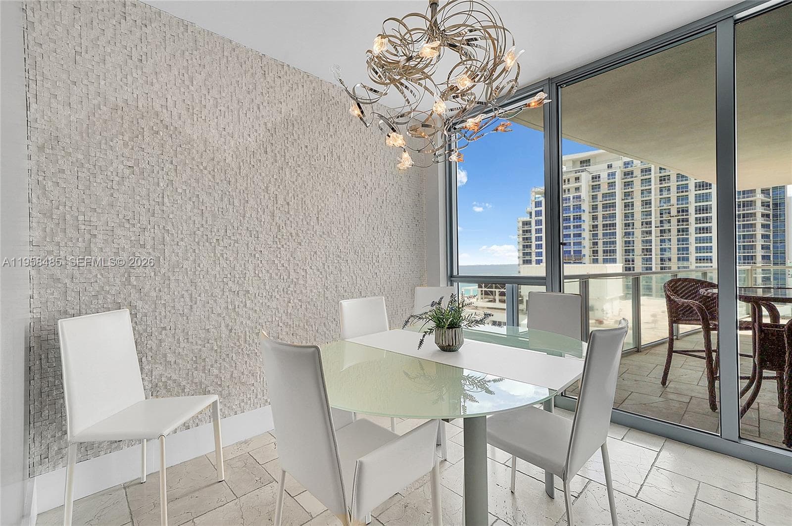 3101 OCEAN 1802 photo 18