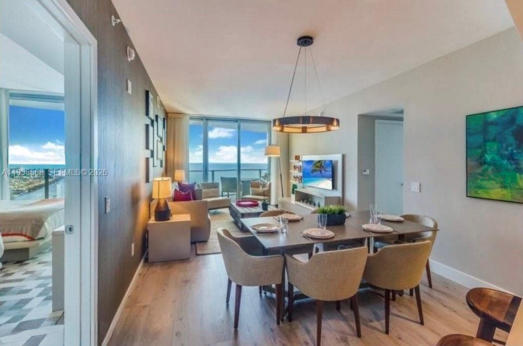 4111 Ocean Dr 2