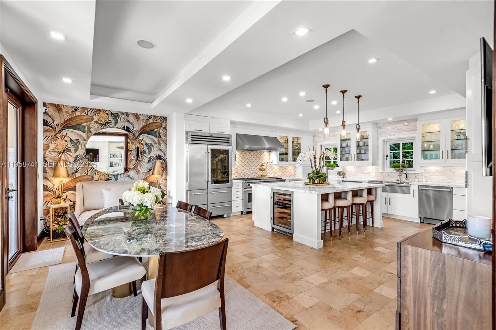 1398 Bay Dr photo 13
