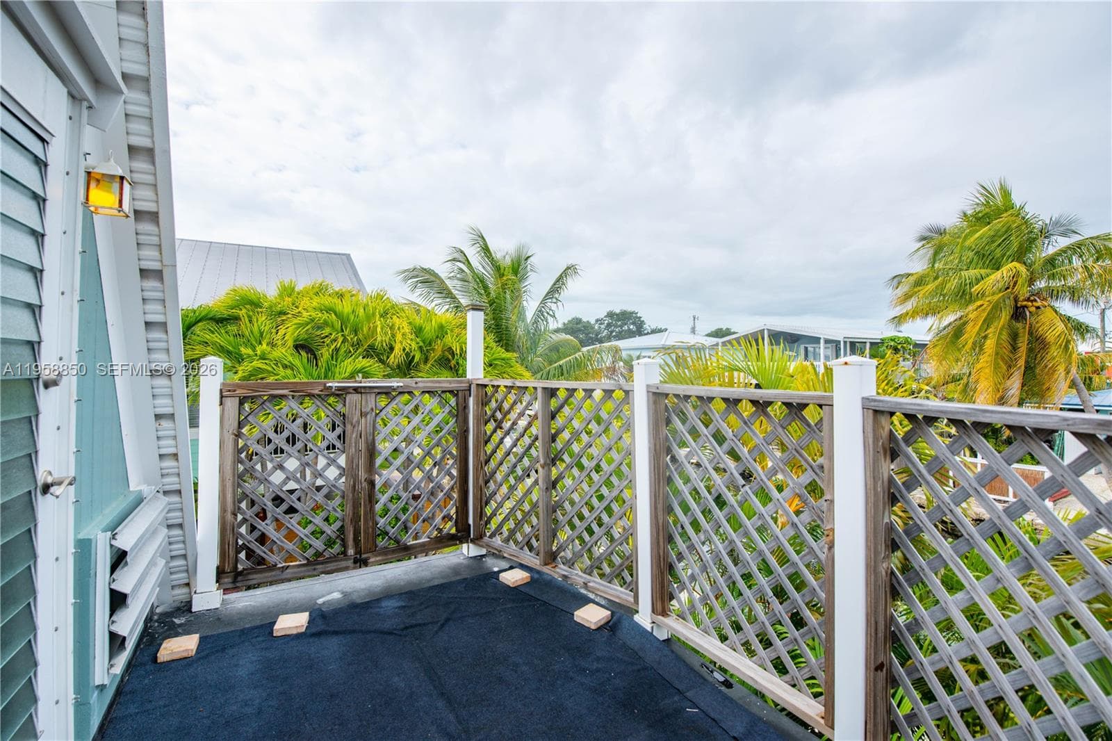31033 Hibiscus Dr photo 18