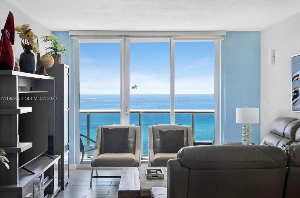 3801 Ocean Dr 1